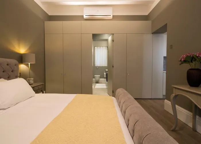 Merchants Street Valletta