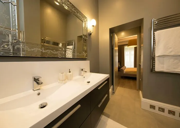 아파트 Merchants Street