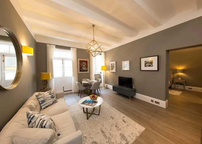 아파트 Merchants Street